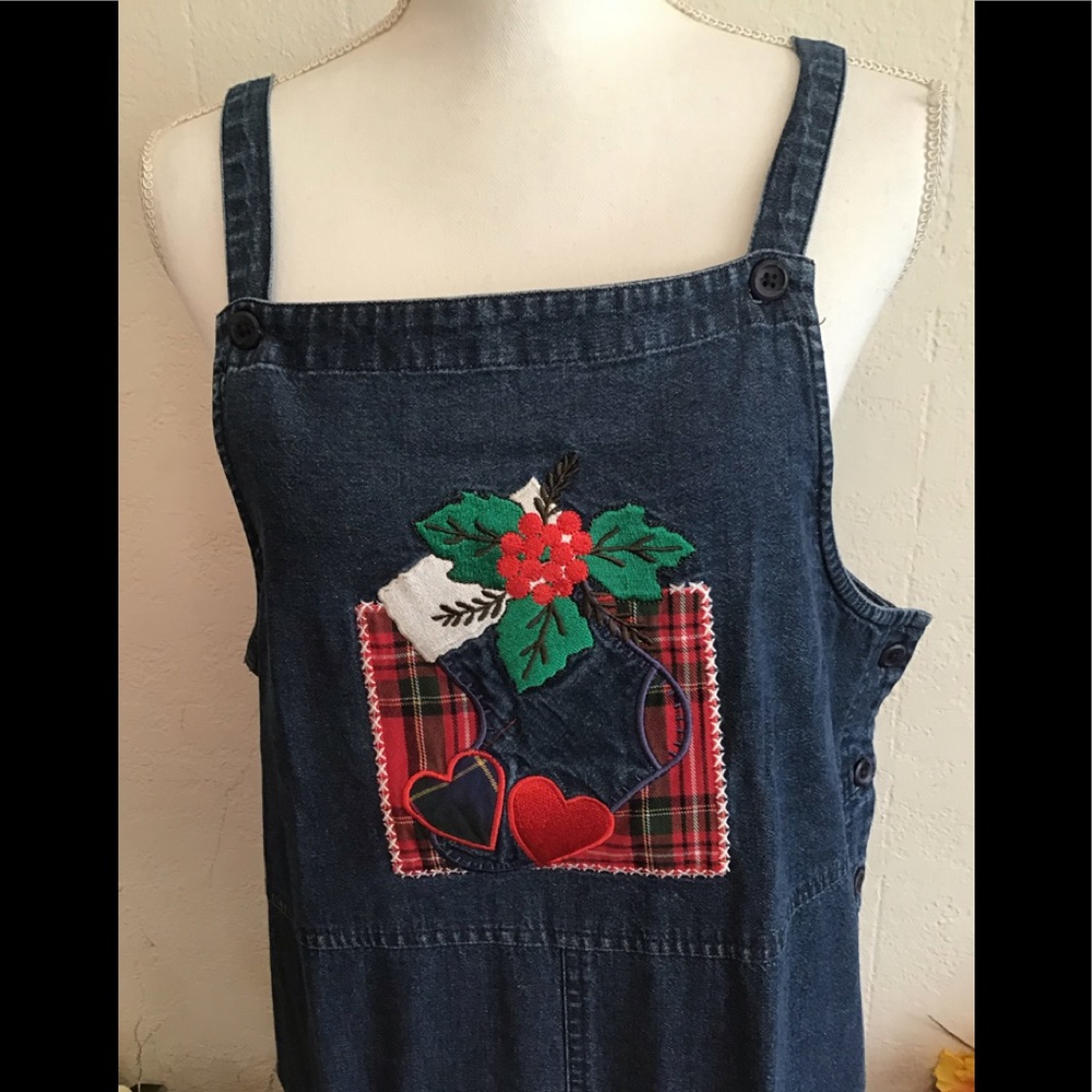 Women’s holiday denim dress. Size M